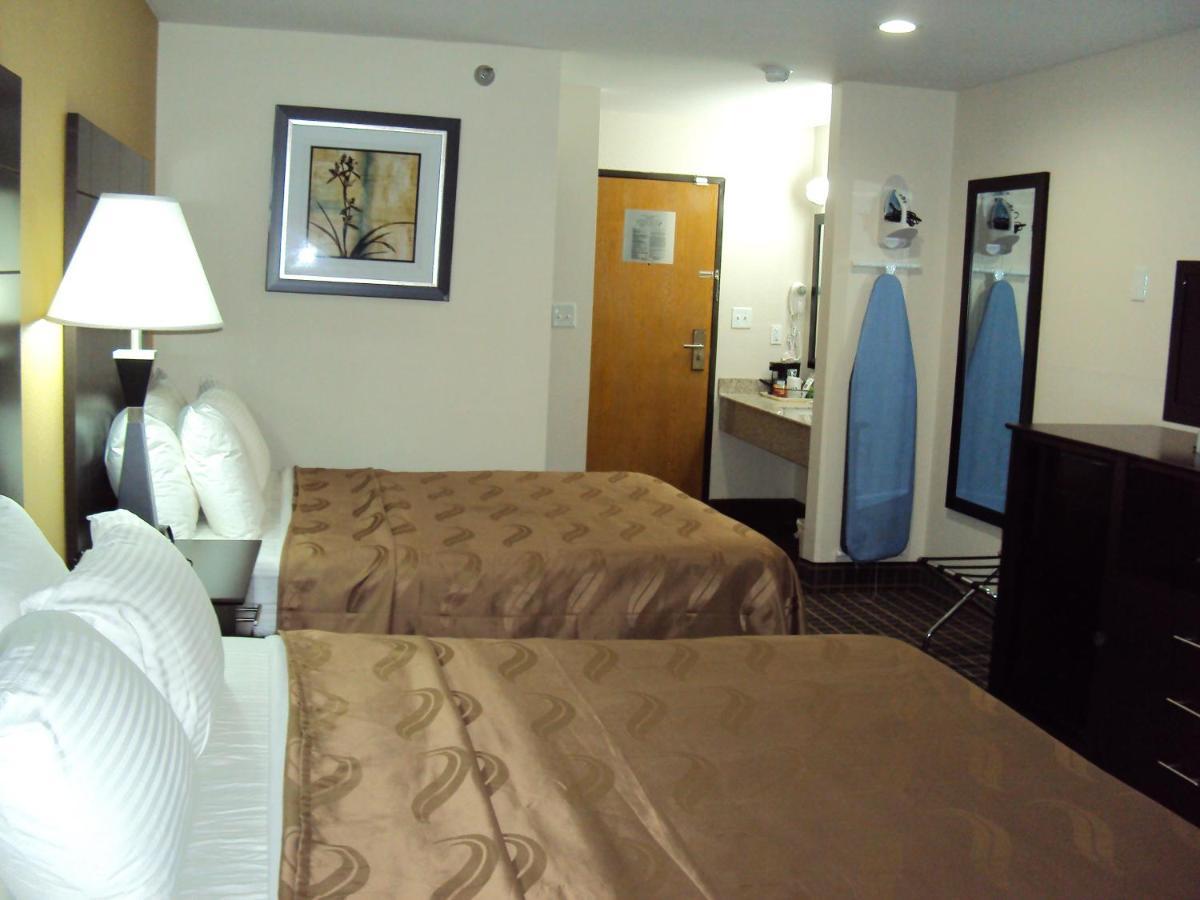 Quality Inn Carbondale University Area Ngoại thất bức ảnh