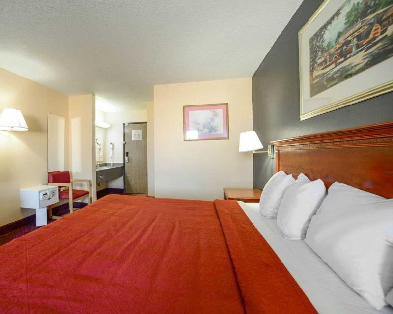 Quality Inn Carbondale University Area Ngoại thất bức ảnh