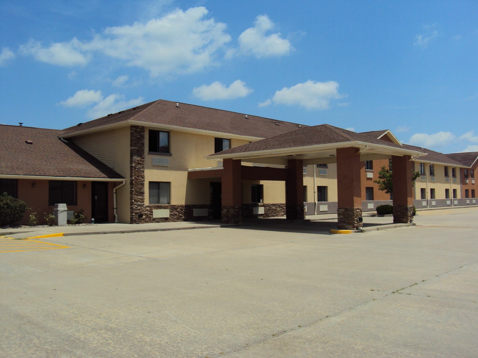 Quality Inn Carbondale University Area Ngoại thất bức ảnh